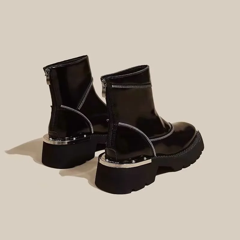 women's black boots