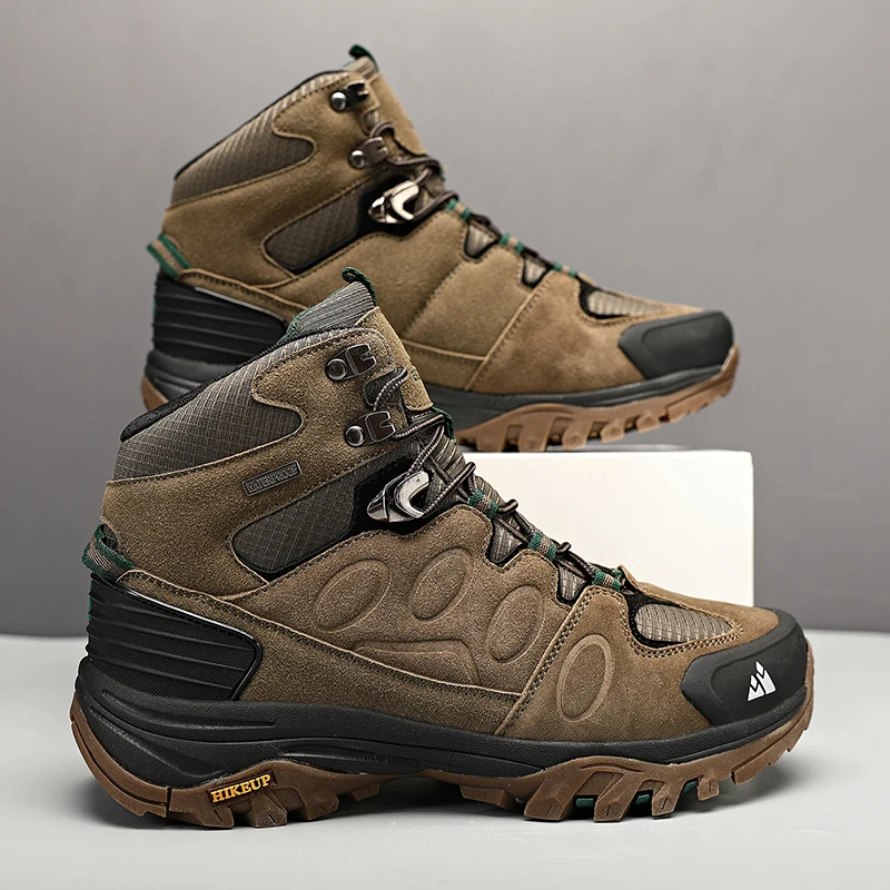 insulated hiking boots