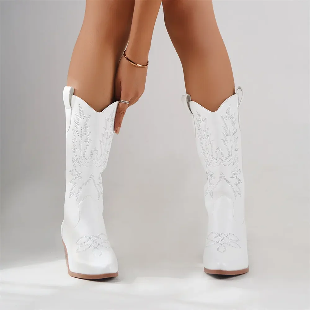 white cowboy boots outfit